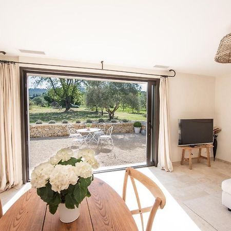 La Petite Ruche, 1 bedroom Gite in the Luberon Apt Buitenkant foto