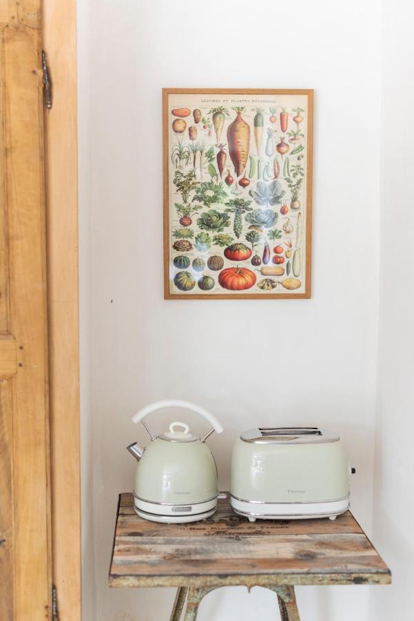 La Petite Ruche, 1 bedroom Gite in the Luberon Apt Buitenkant foto