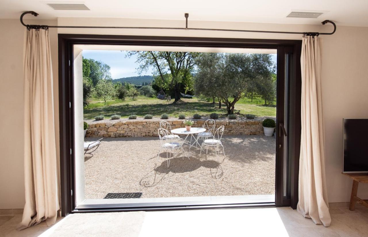La Petite Ruche, 1 bedroom Gite in the Luberon Apt Buitenkant foto